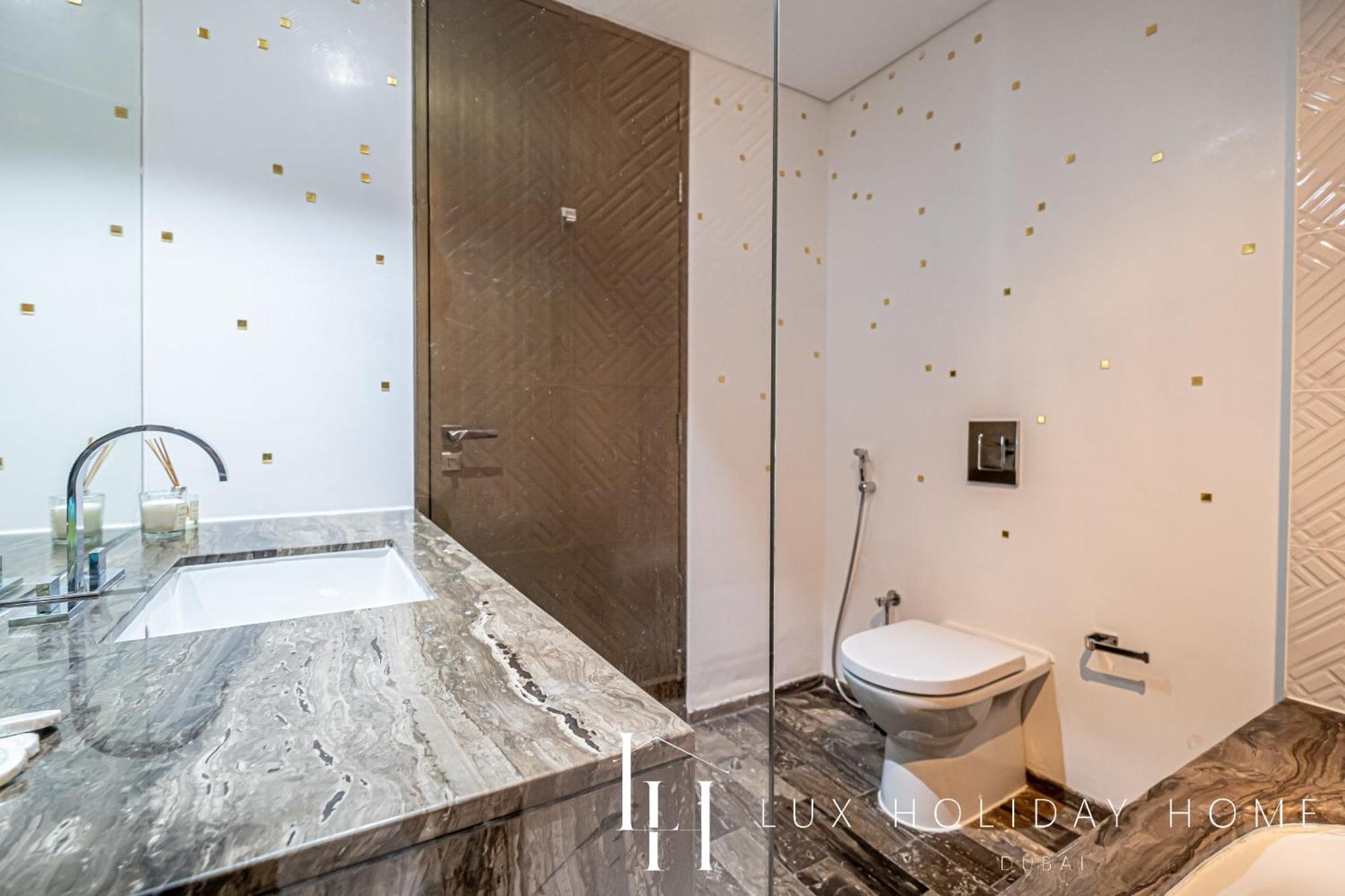 Lux - Lavish Suite With Full Palm Jumeirah View 1 Dubai Exterior photo